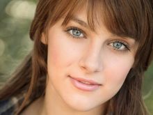 Aubrey Peeples