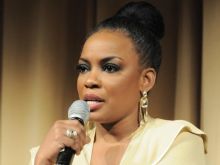 Aunjanue Ellis