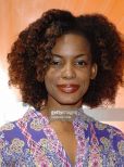 Aunjanue Ellis