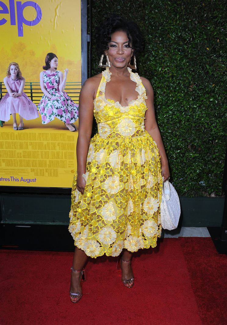 Aunjanue Ellis