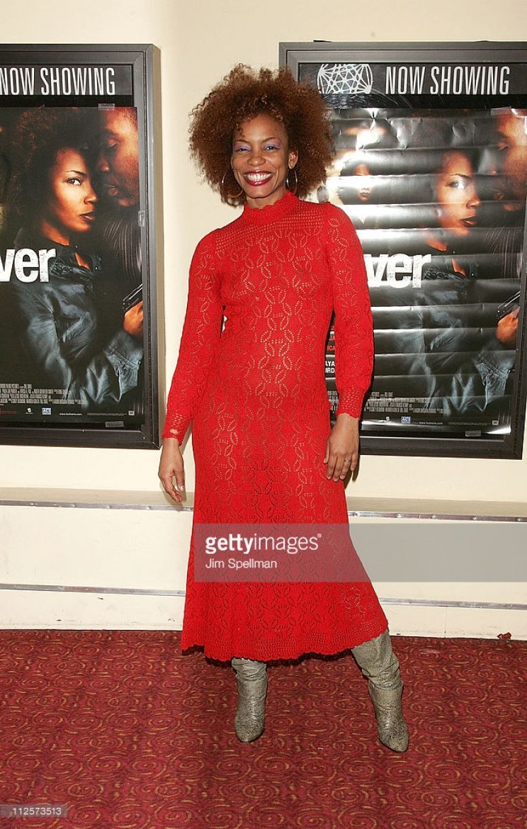 Aunjanue Ellis