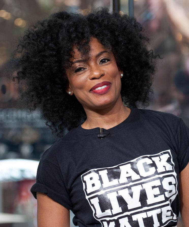 Aunjanue Ellis