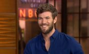 Austin Stowell