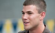 Austin Stowell