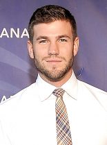 Austin Stowell