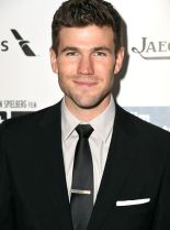 Austin Stowell