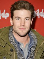 Austin Stowell