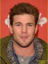 Austin Stowell #285483 picture (Portrait Medium)