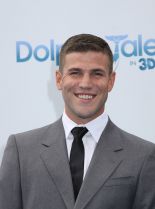 Austin Stowell