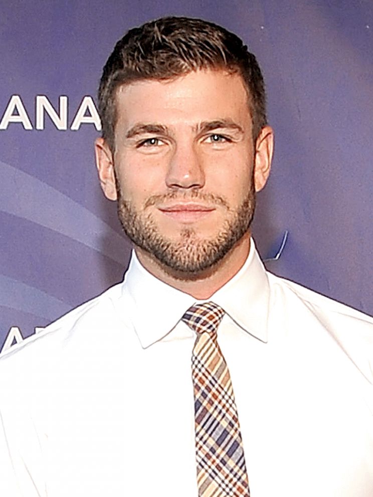 Austin Stowell