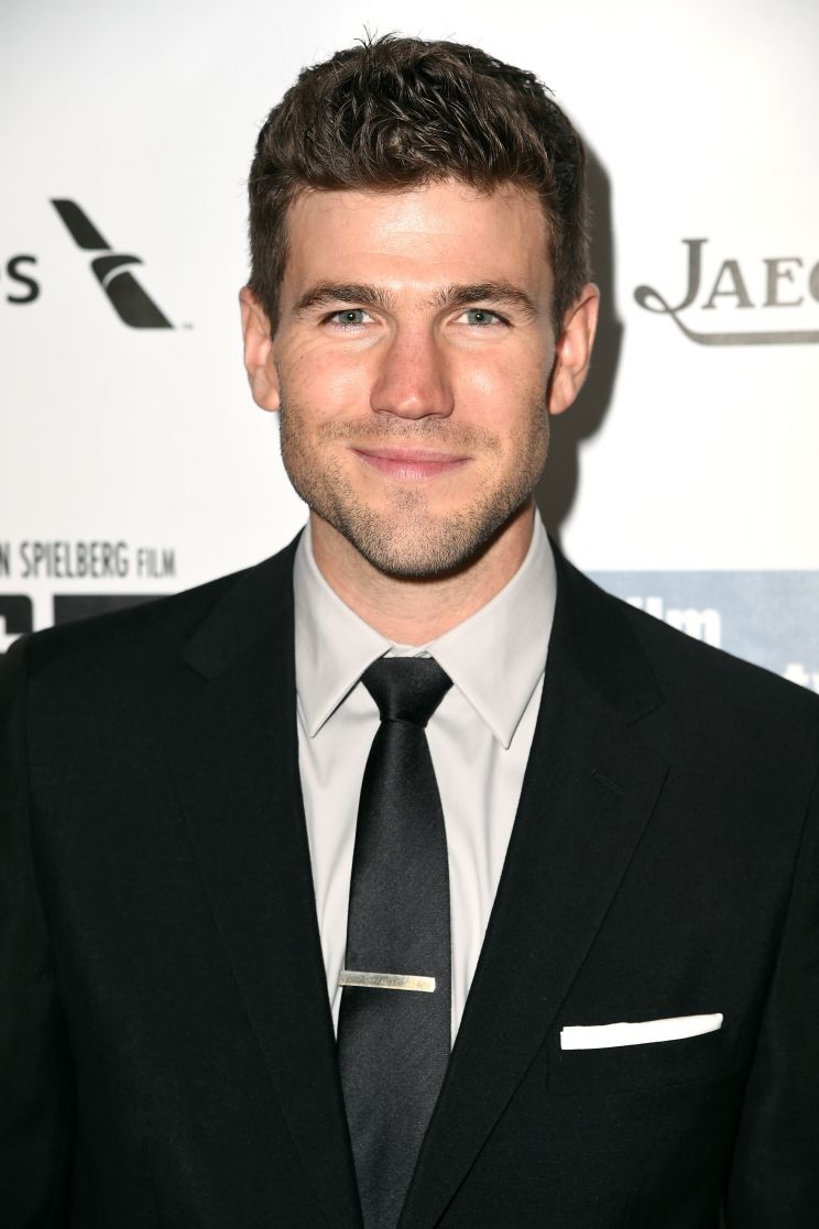 Austin Stowell