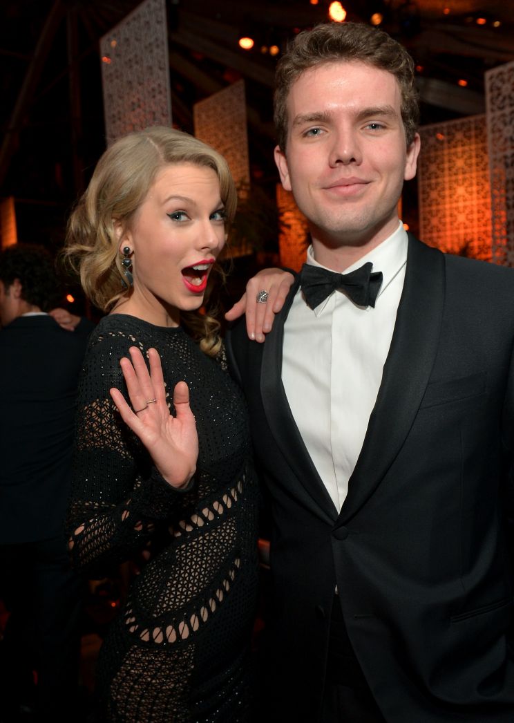 Austin Swift's Biography Wall Of Celebrities