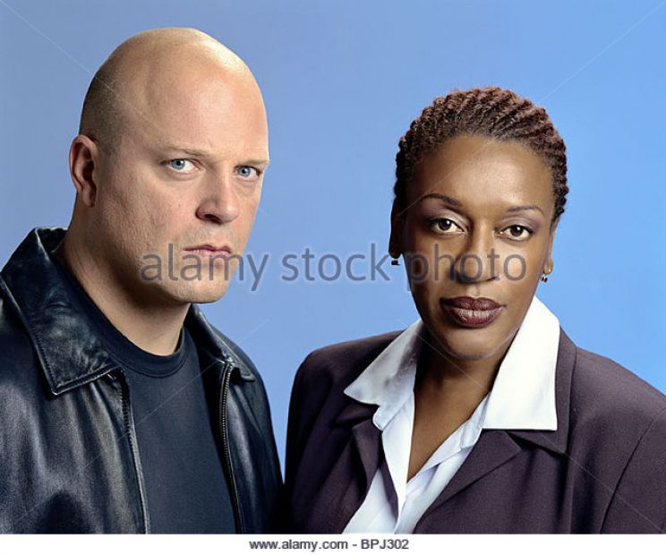 Autumn Chiklis
