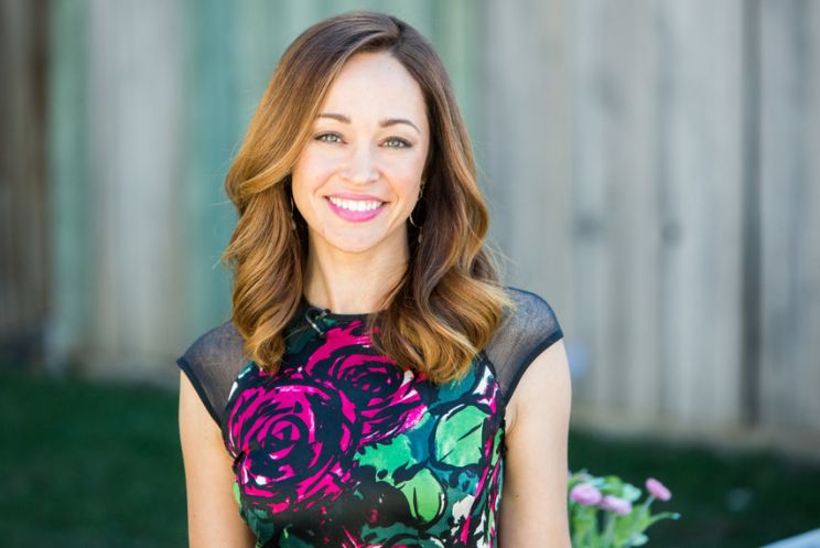 Autumn Reeser