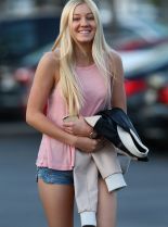 Ava Sambora photo
