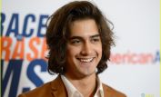 Avan Jogia