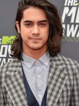 Avan Jogia