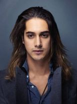 Avan Jogia