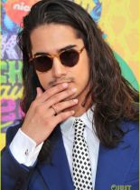 Avan Jogia