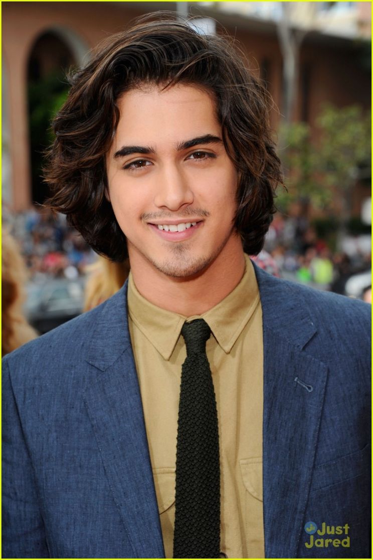 Avan Jogia