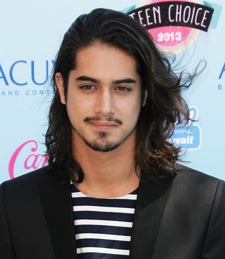 Avan Jogia