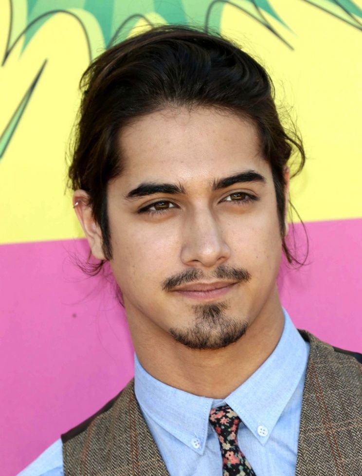Avan Jogia