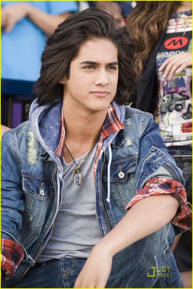 Avan Jogia