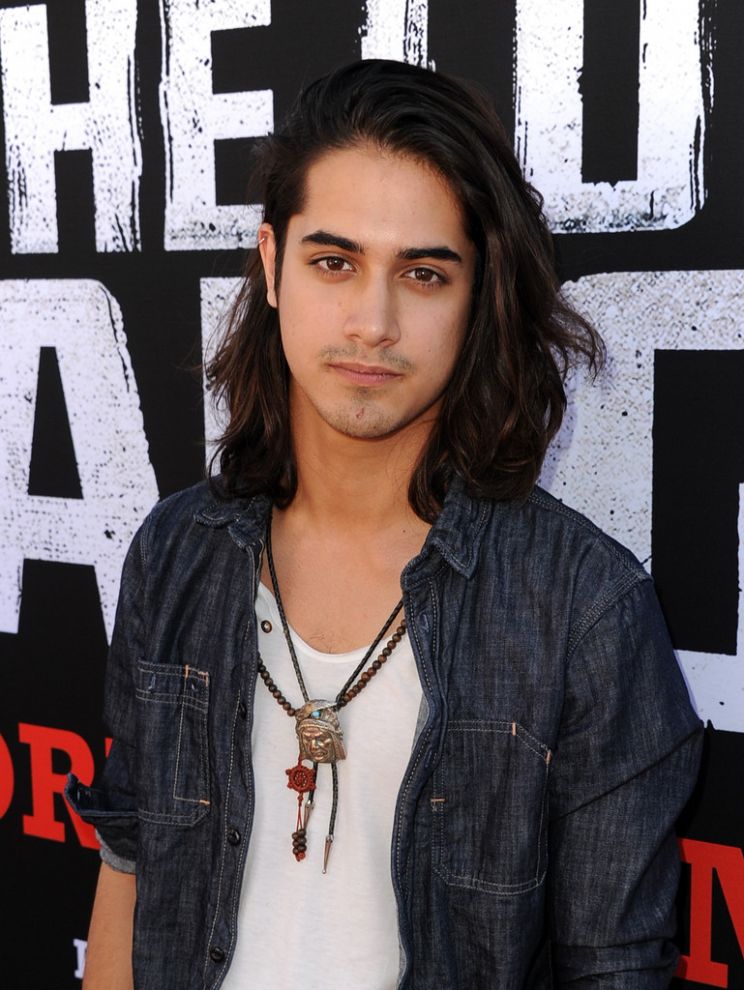 Avan Jogia