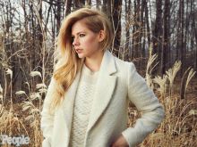 Avril Lavigne #329249 picture (Landscape Medium)