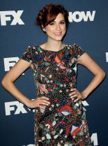 Aya Cash photo