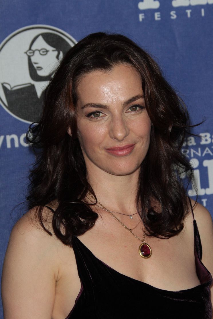 Ayelet Zurer