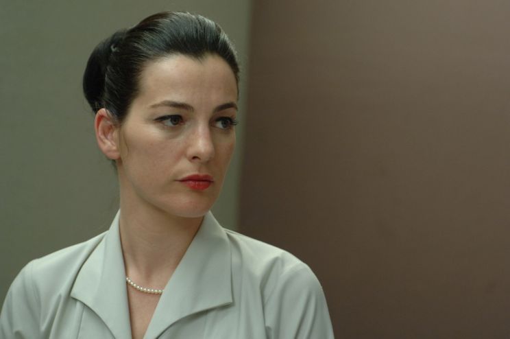 Ayelet Zurer