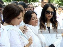 Ayesha Jhulka photo