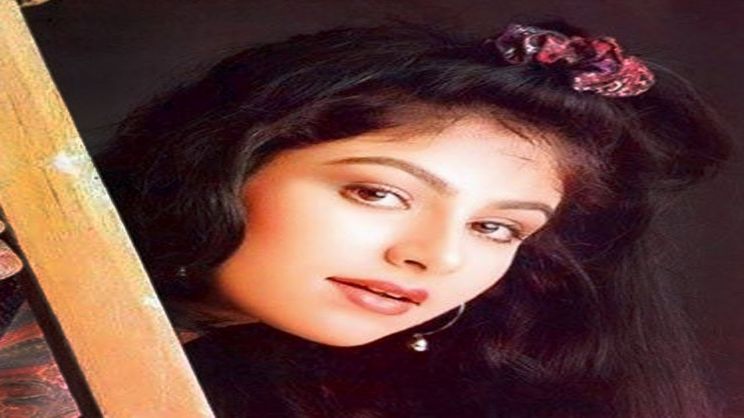 Ayesha Jhulka