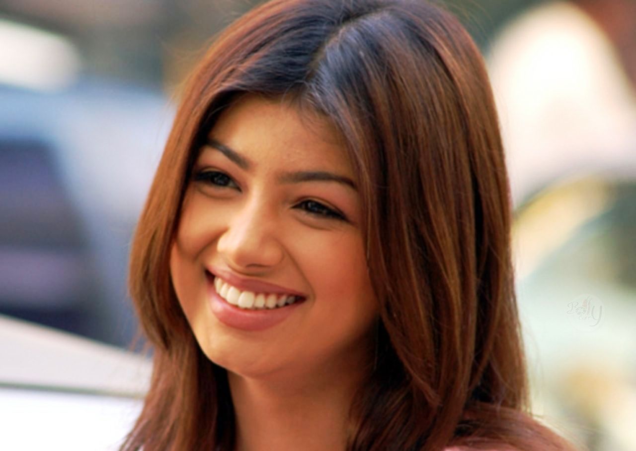 Pictures Of Ayesha Takia 