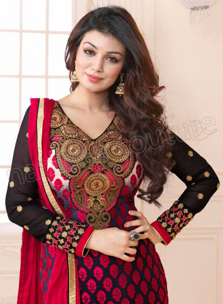 Ayesha Takia