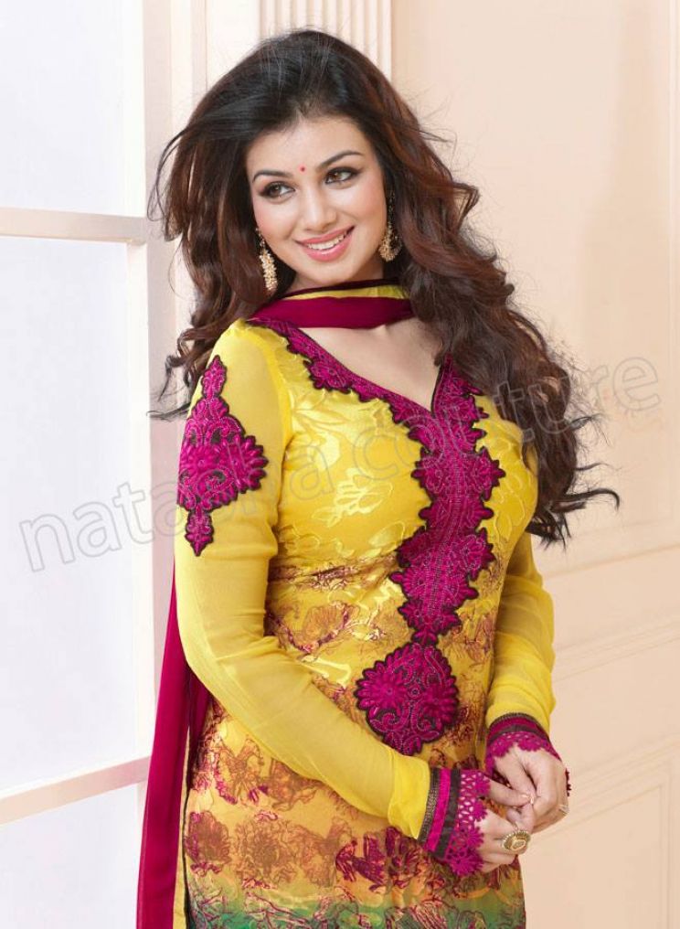 Ayesha Takia