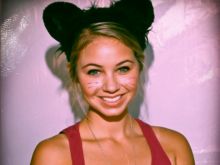 Ayla Kell