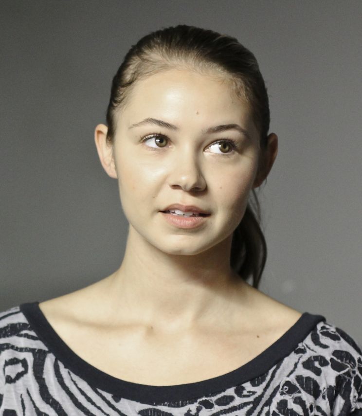 Ayla Kell