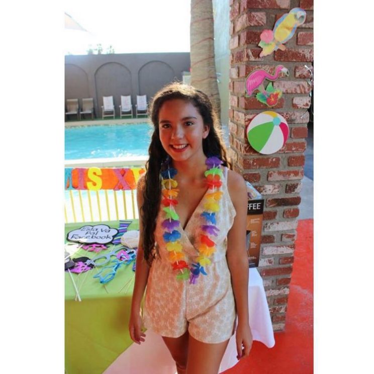 Azucena Duran