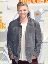 Bailey De Young photo
