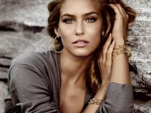 Bar Refaeli