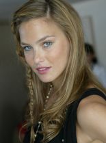 Bar Refaeli photo
