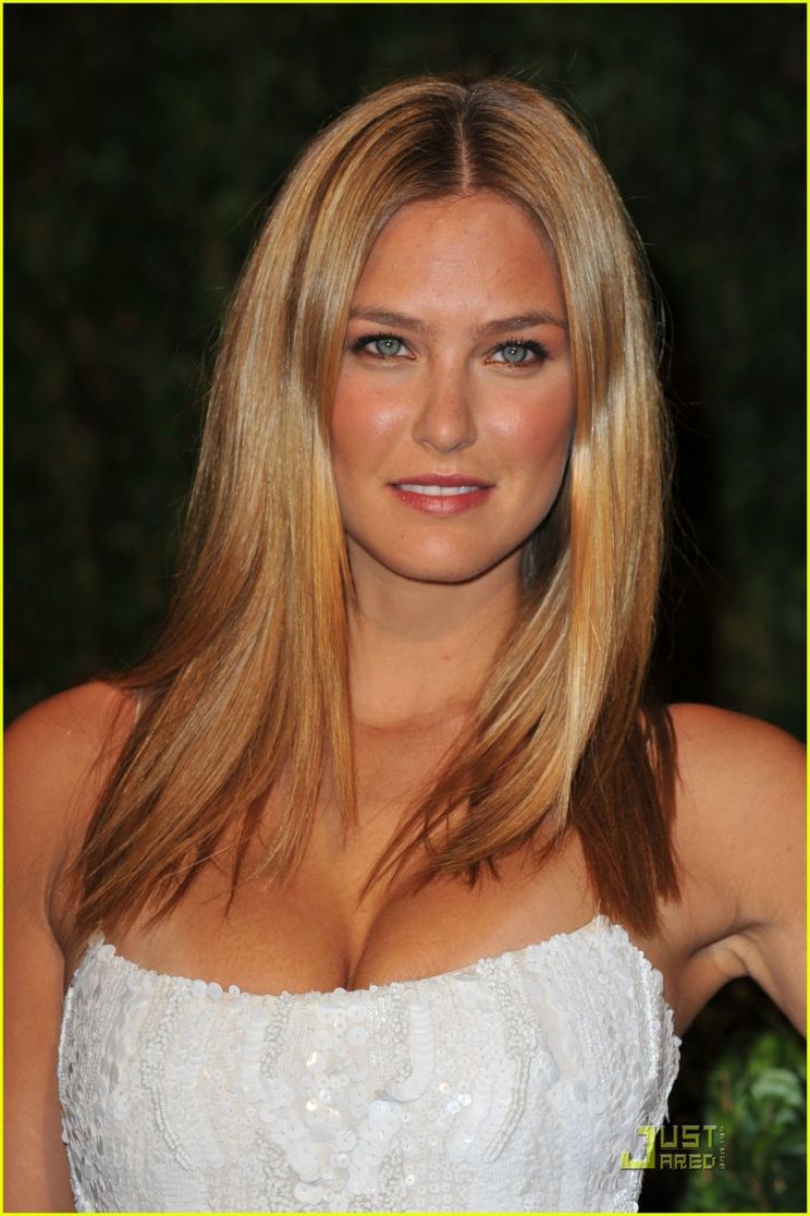 Bar Refaeli