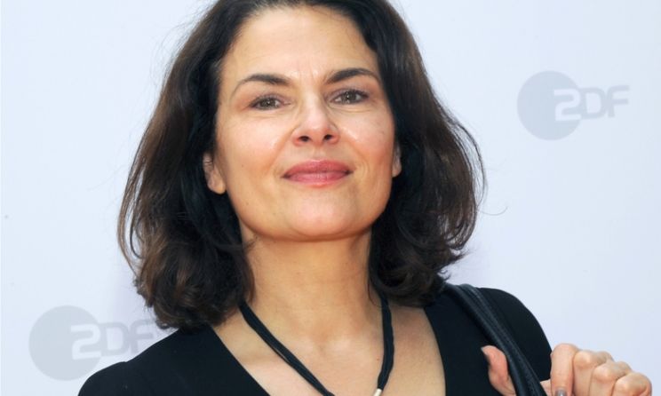 Barbara Auer