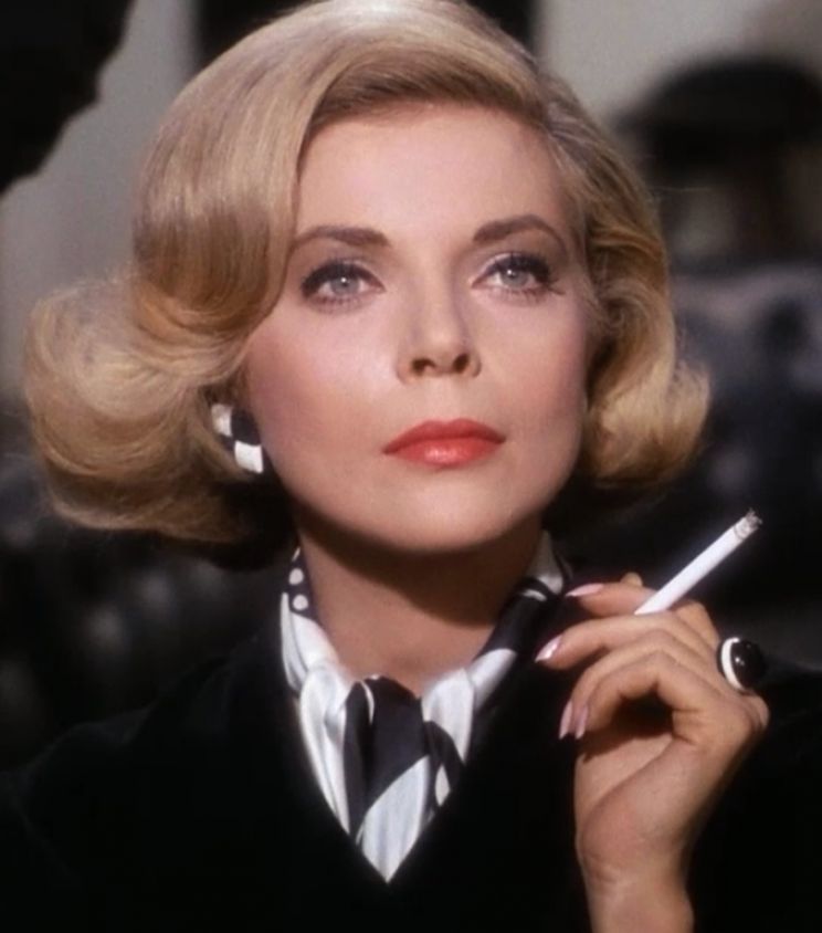 Barbara Bain