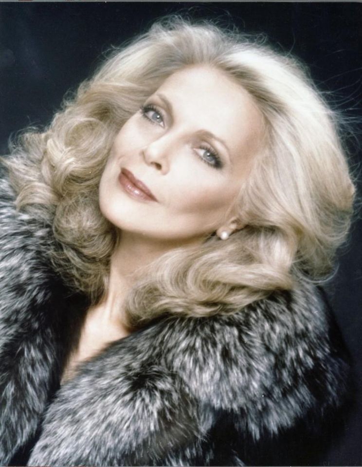 Barbara Bain