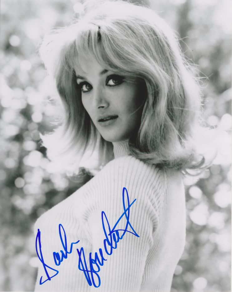 Barbara Bouchet