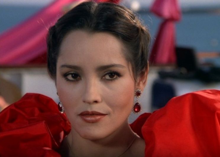 Barbara Carrera