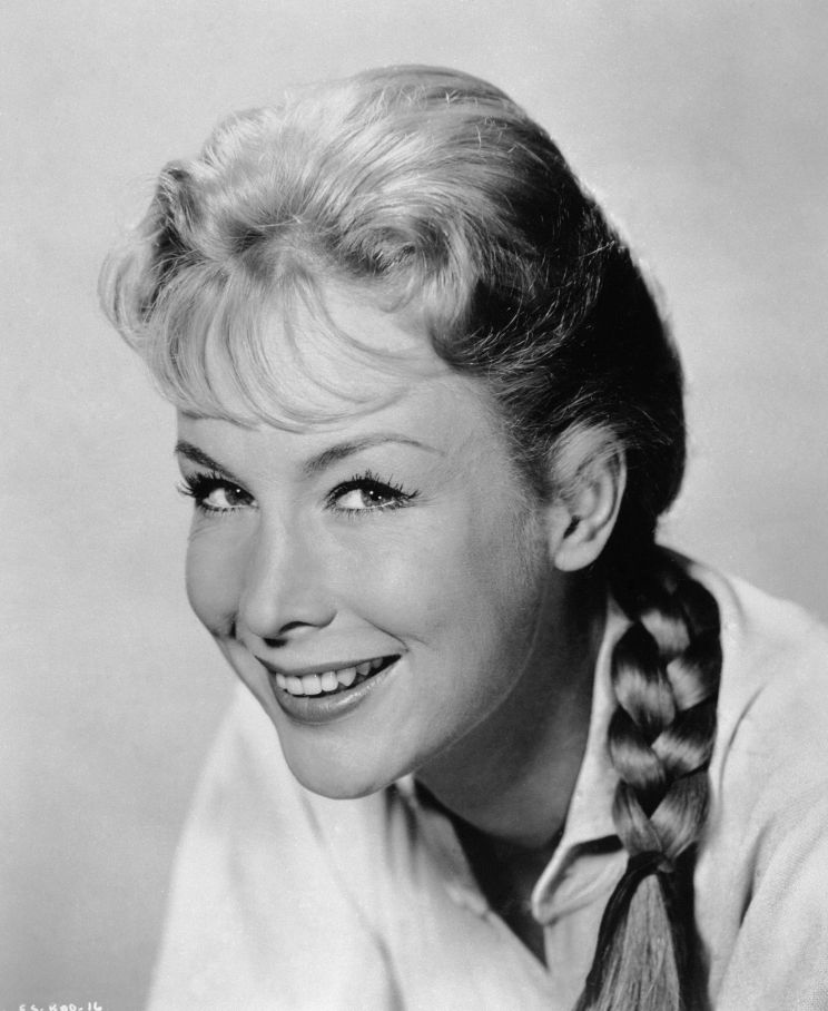 Barbara Eden